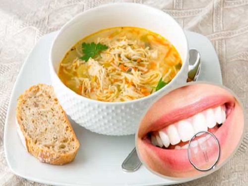 İzmir Diş İmplantları Yeme ve Beslenmeyi Nasıl Etkiler?